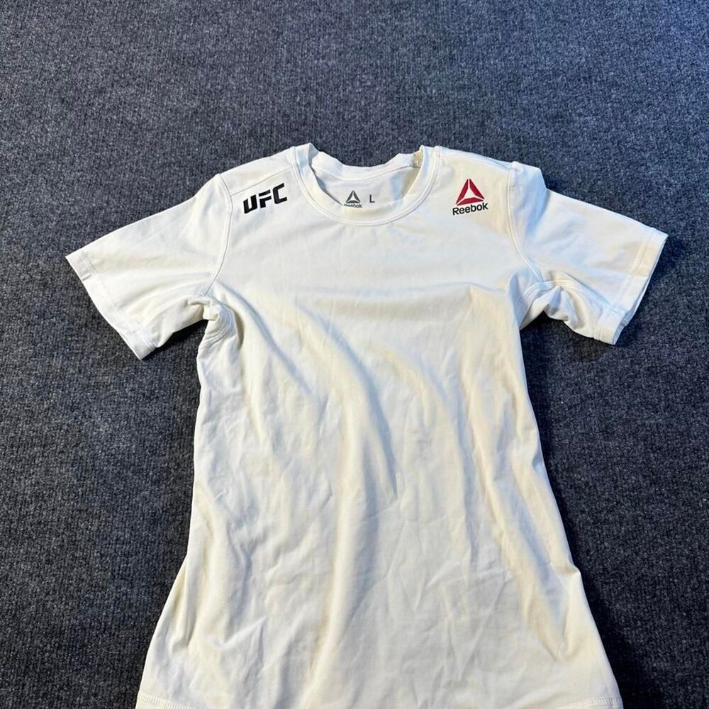 Reebok Women's White and Cream T-shirt